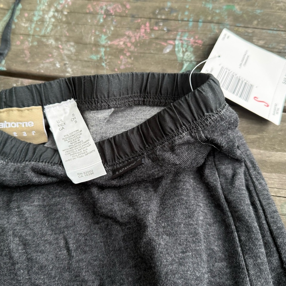Liz Claiborne Dark Gray Casual Pants NWT - Picture 3 of 6